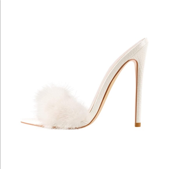 Clueless Slip-on Heels - Picture 6 of 6